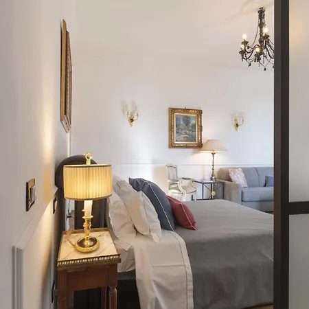 Italian Experience-maison D'alice Apartment *