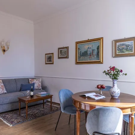 Italian Experience-maison D'alice Apartment Florence